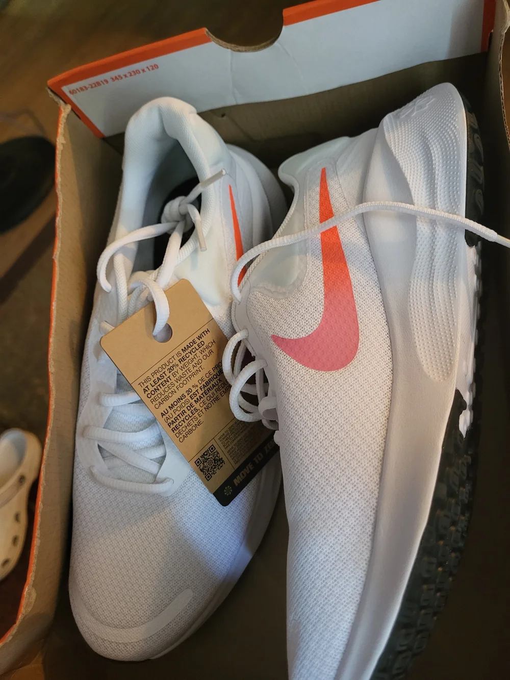 Nike Revolution 7